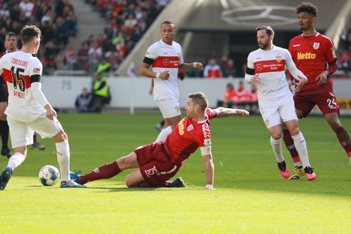 0 2 Niederlage In Stuttgart SSV Jahn Regensburg