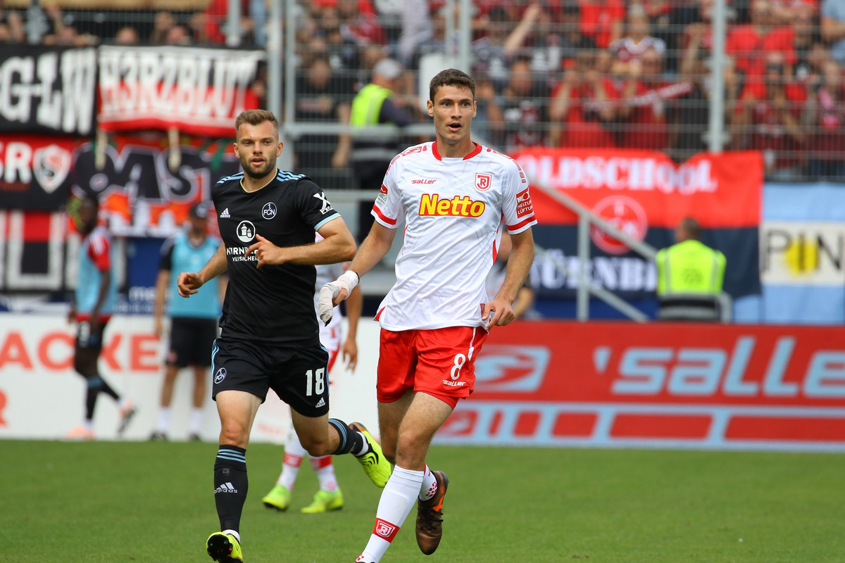 Ausw Rtsspiel In N Rnberg Ssv Jahn Regensburg