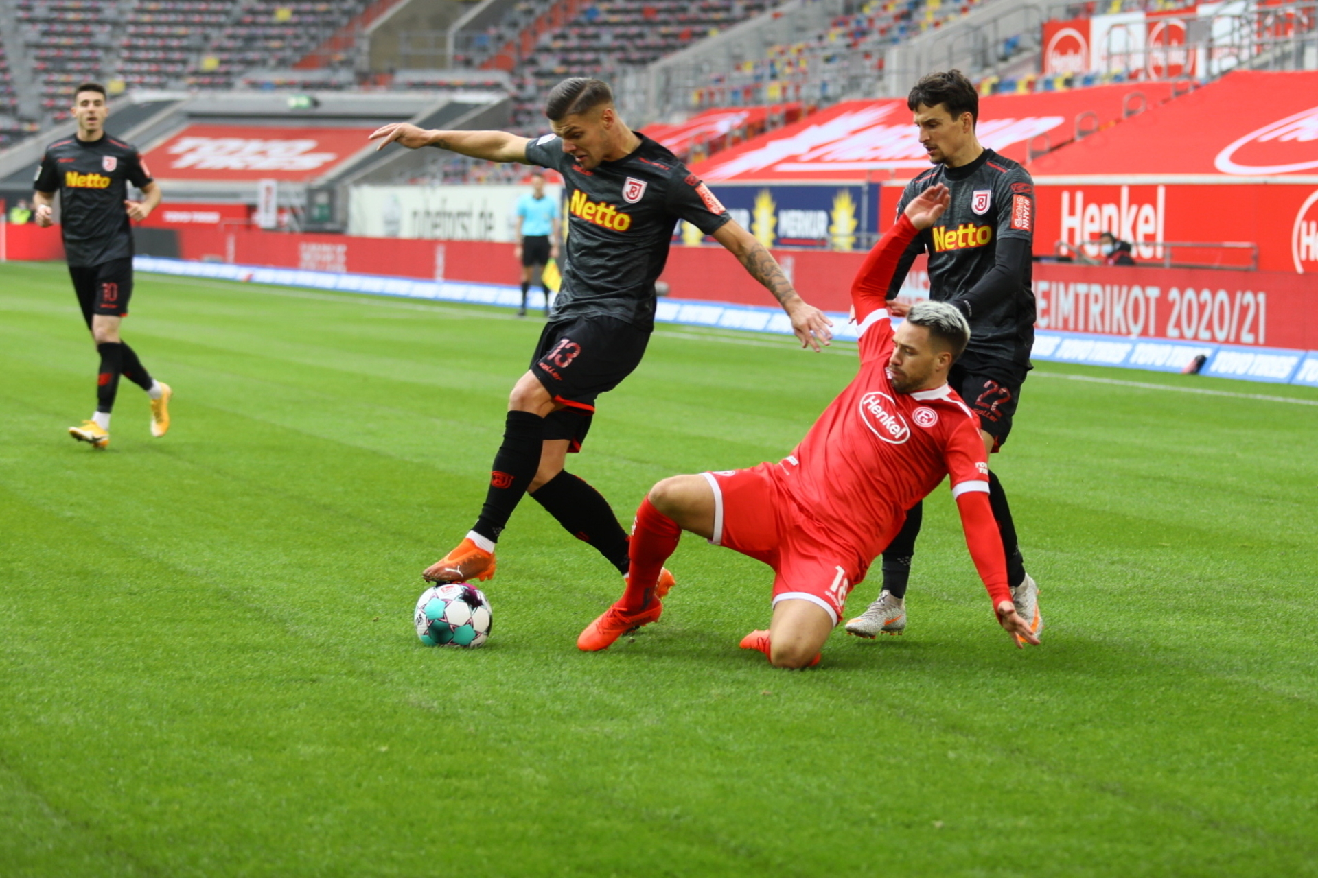 Punktgewinn In Düsseldorf | SSV Jahn Regensburg