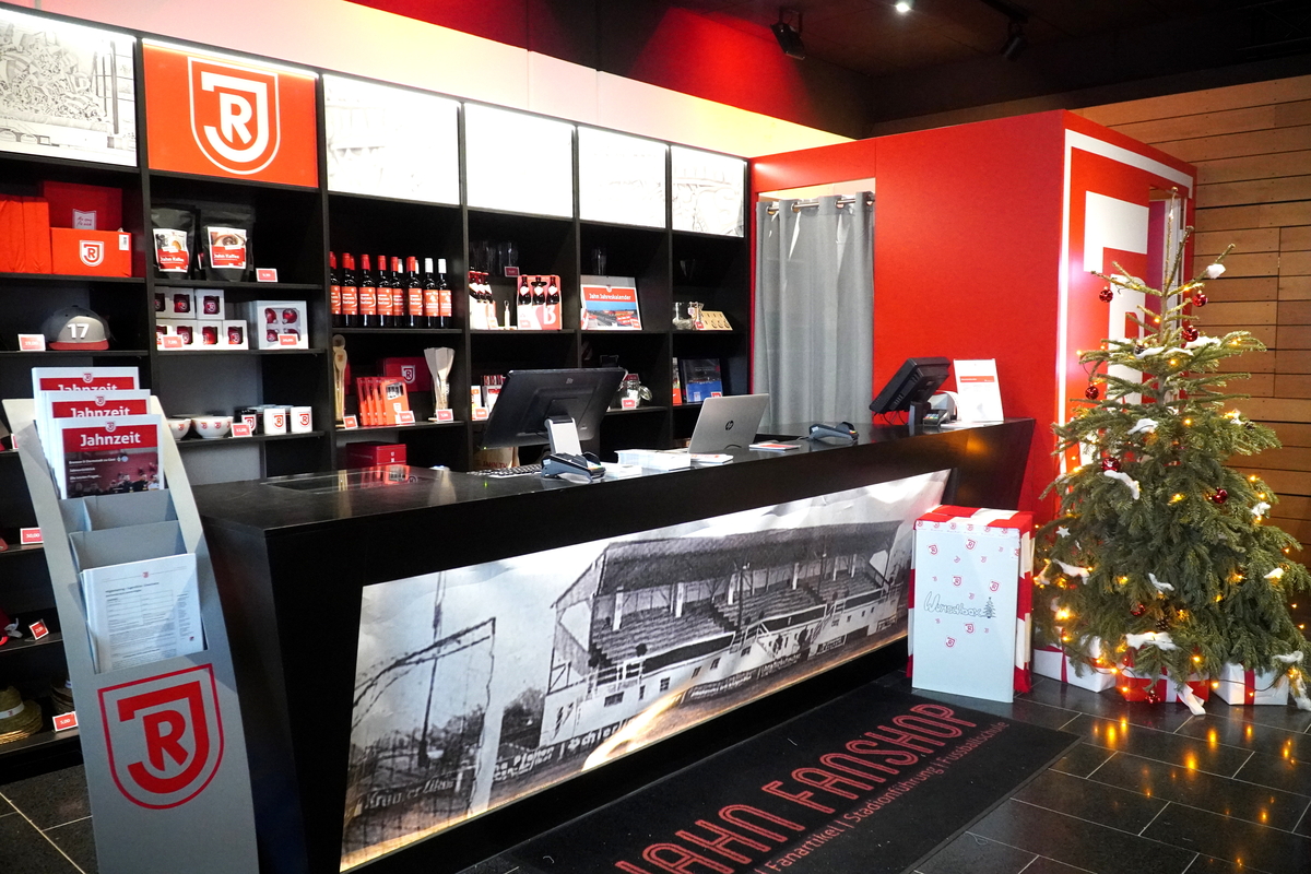 Winterpause Im Jahn Fanshop Ssv Jahn Regensburg