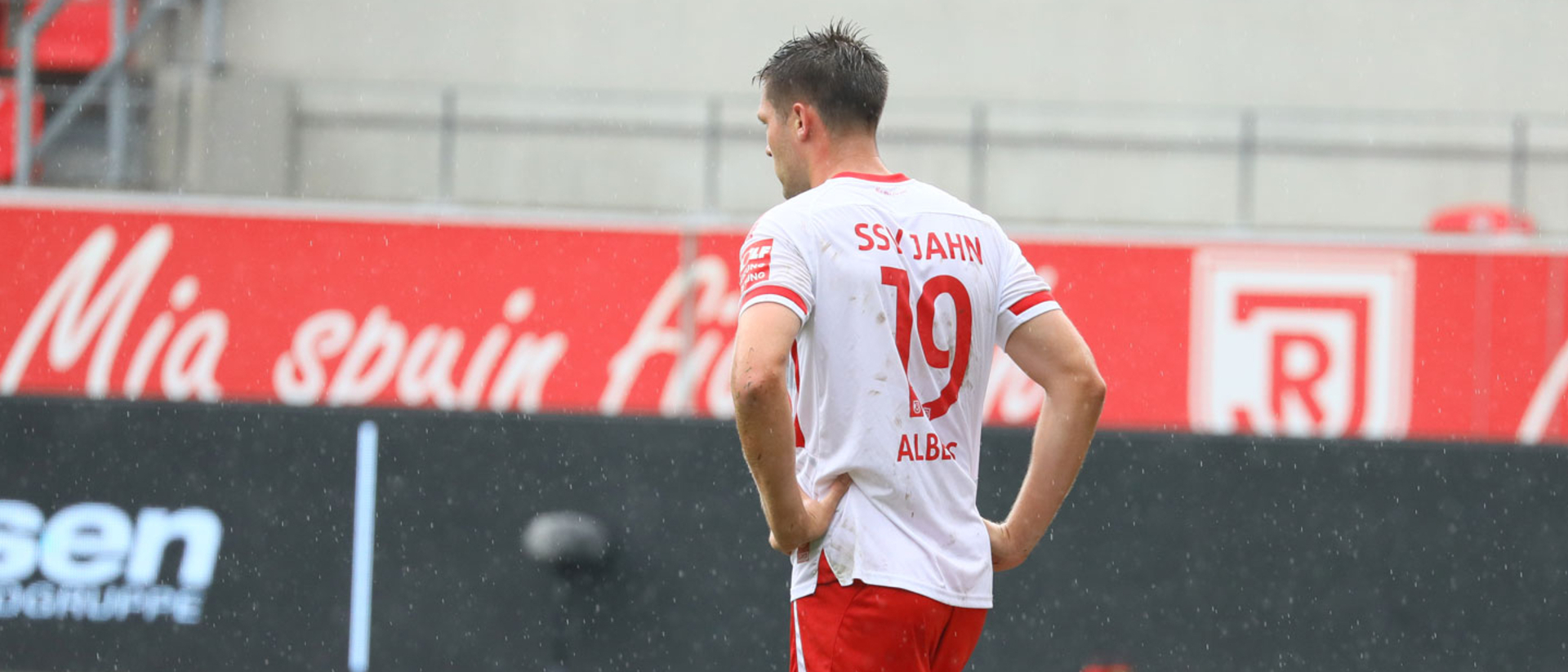 SSV Jahn, Regensburg, 2. Bundesliga, Karlsruher SC