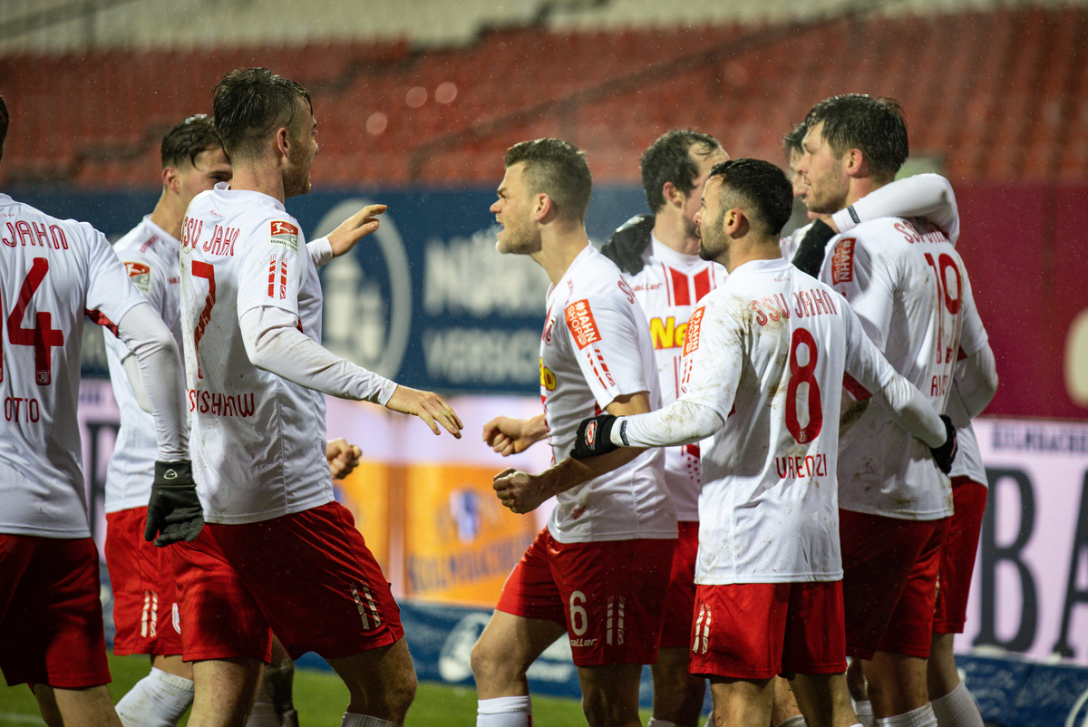 Von Einem HisTORischen Abend | SSV Jahn Regensburg