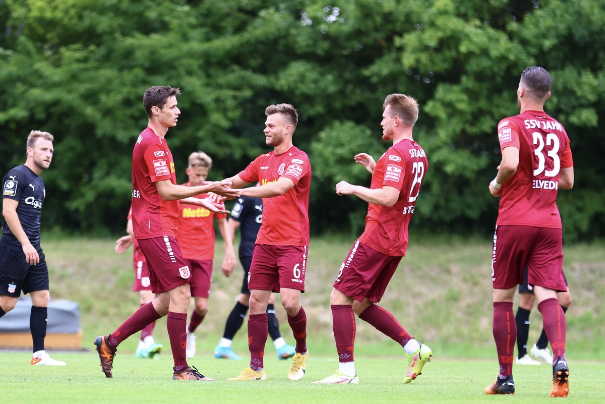 Sieg Gegen Zwickau | SSV Jahn Regensburg